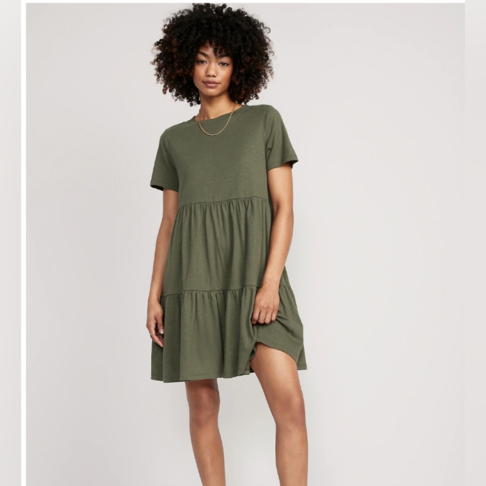 NWOT Old Navy Tiered Tshirt Dress